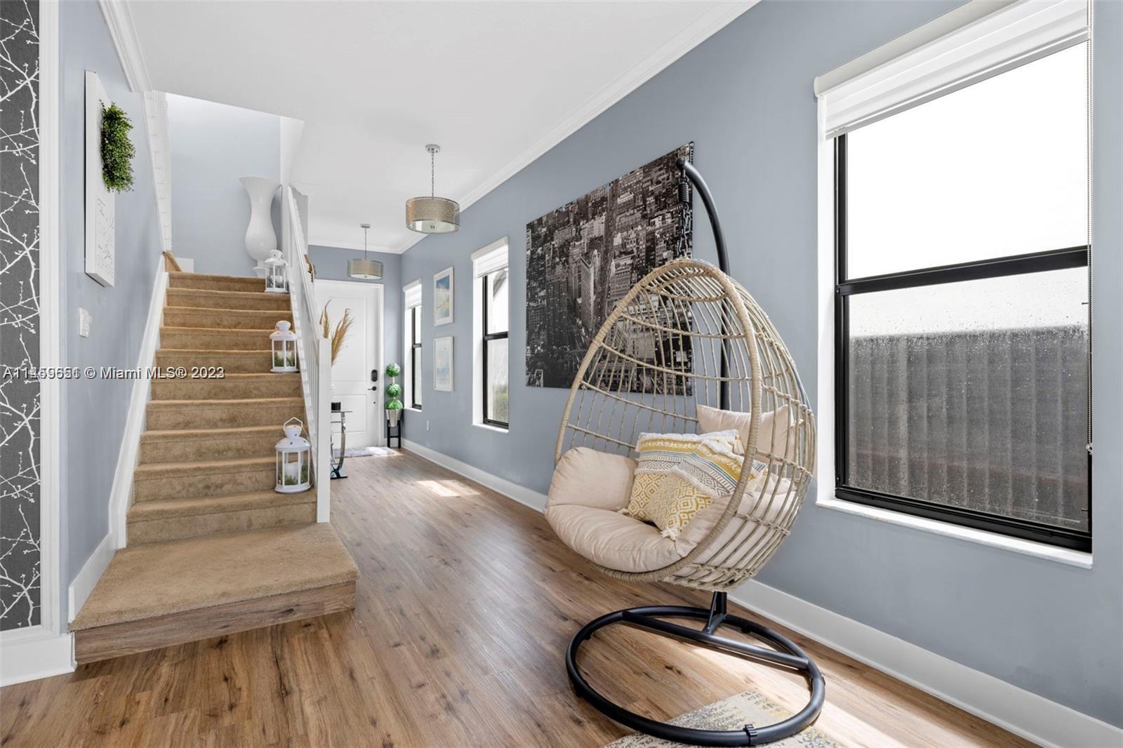3222 W 99th Pl
