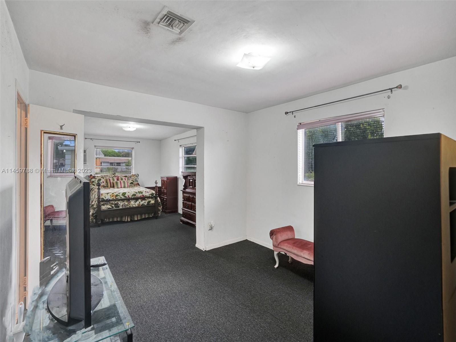3371 NW 188th St
