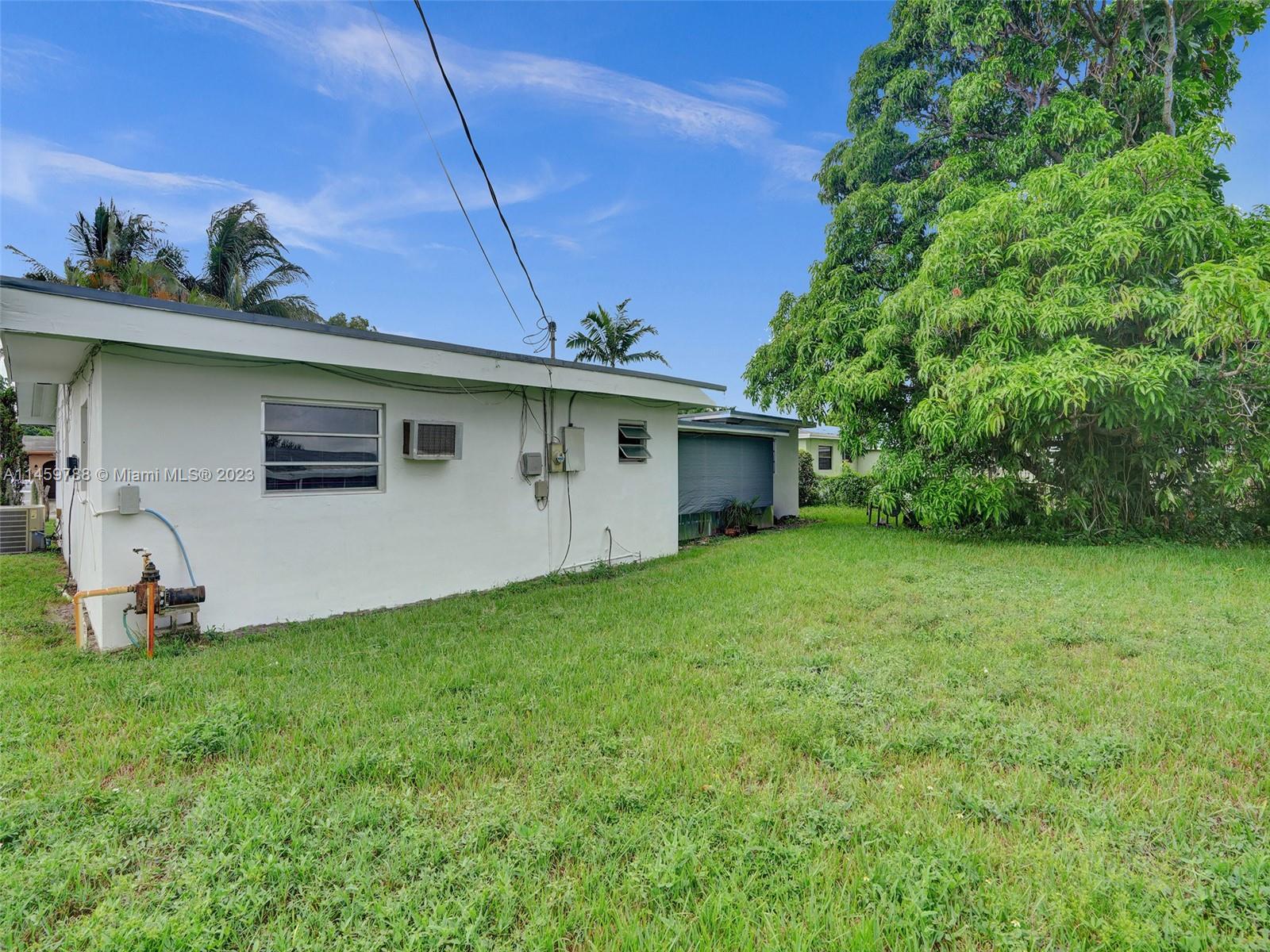 3371 NW 188th St