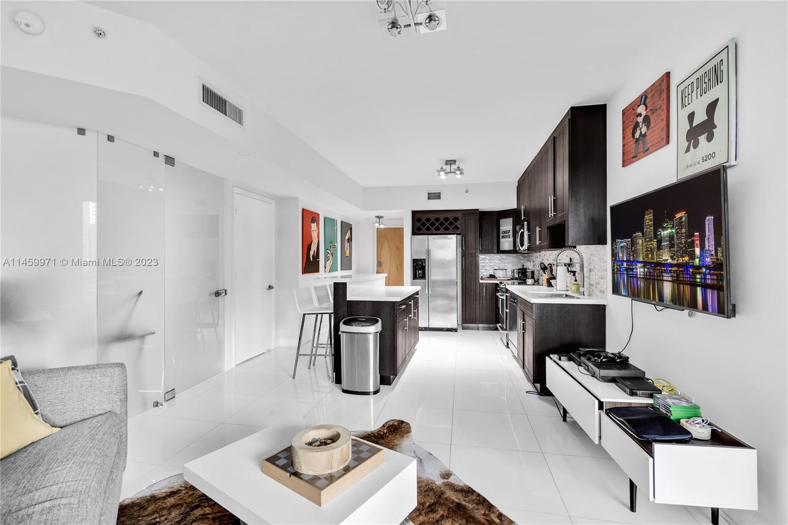 350 S Miami Ave Unit: 2512