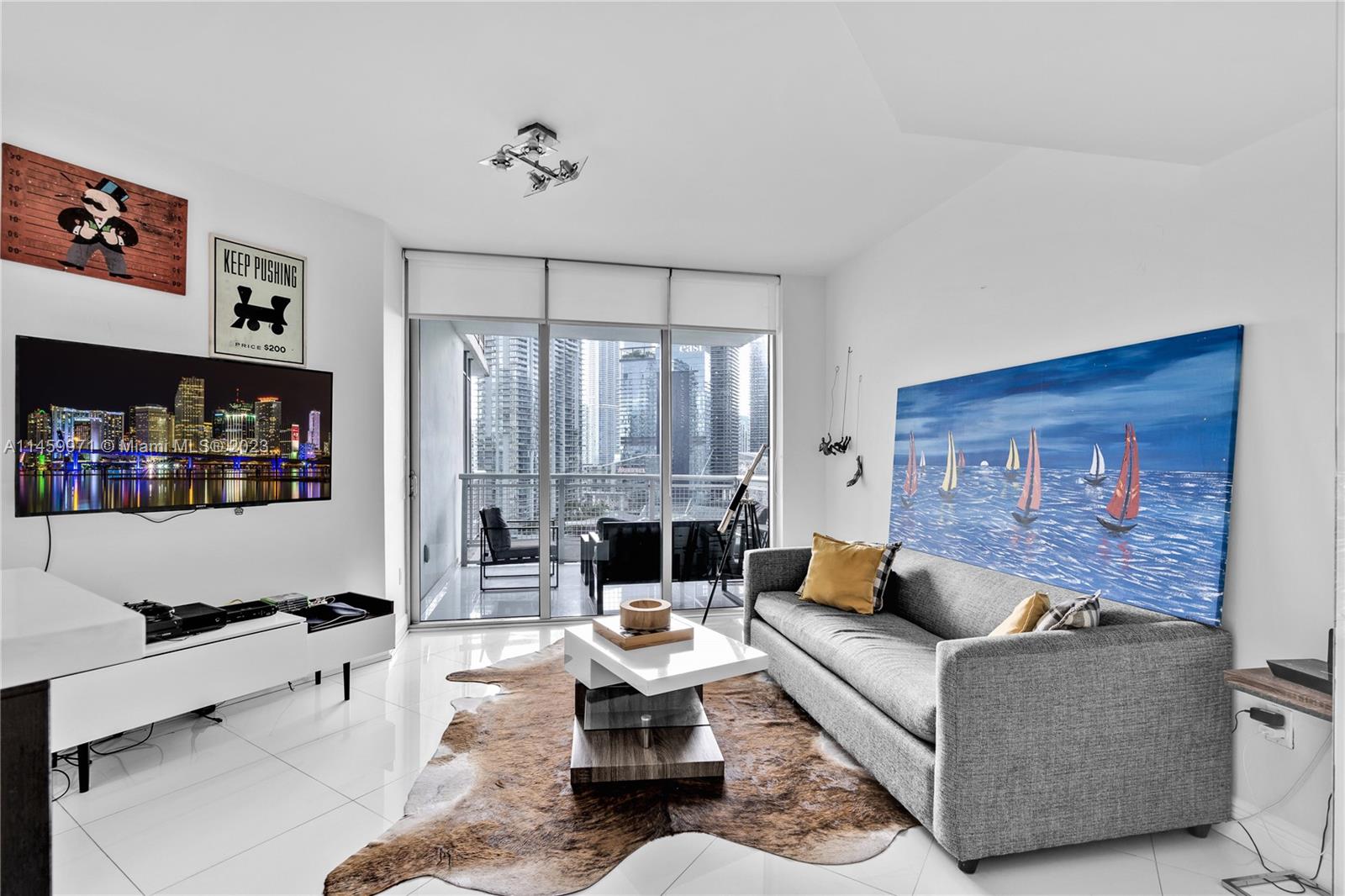 350 S Miami Ave Unit: 2512