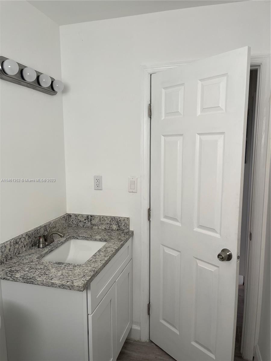 4952 Vincenness # 1