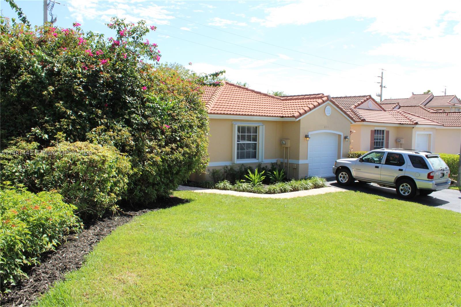 811 NW 172nd Ter