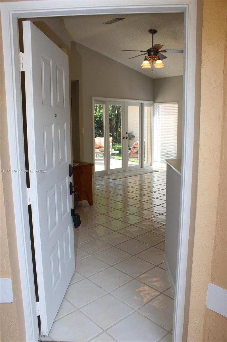 811 NW 172nd Ter