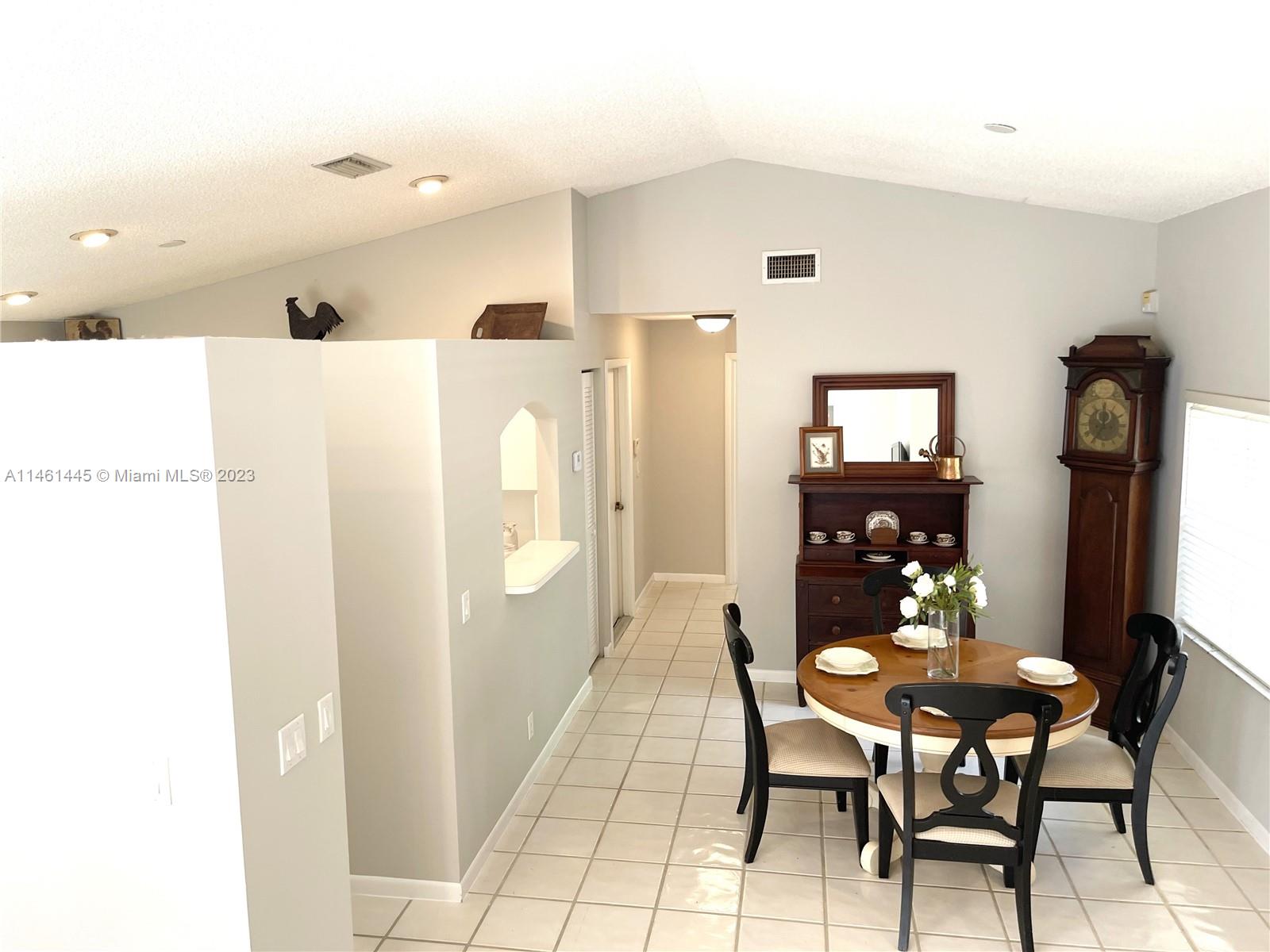 811 NW 172nd Ter