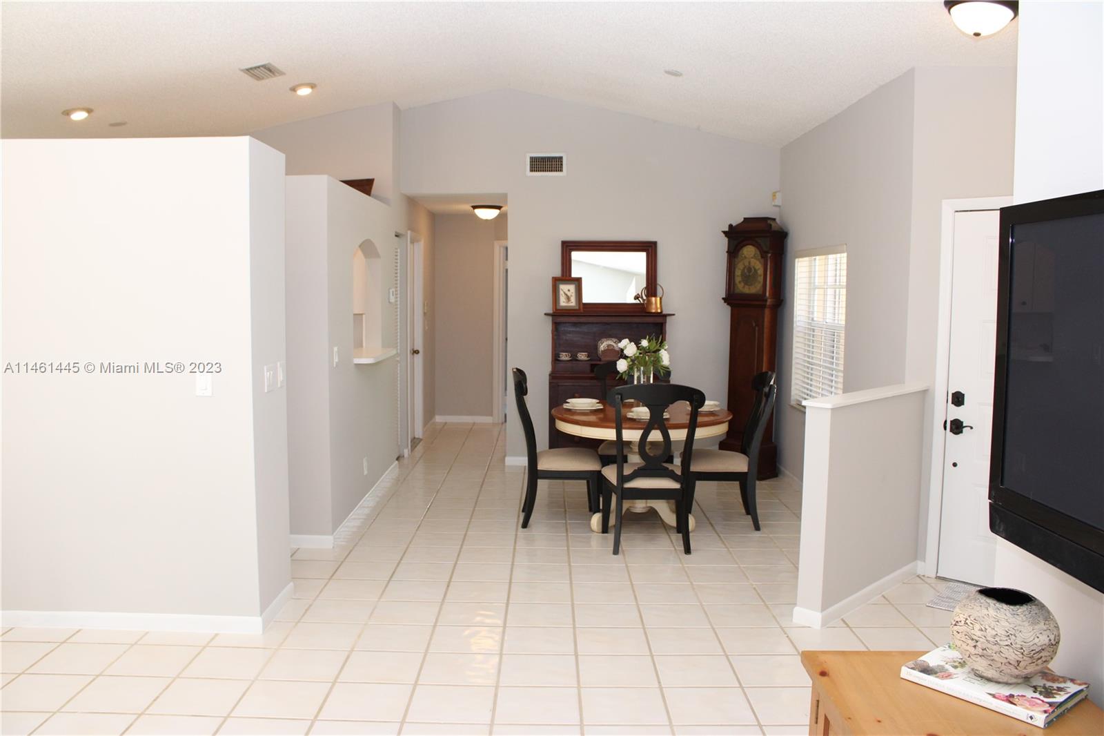 811 NW 172nd Ter