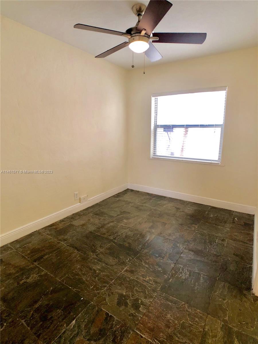 1040 Jefferson Ave # 2