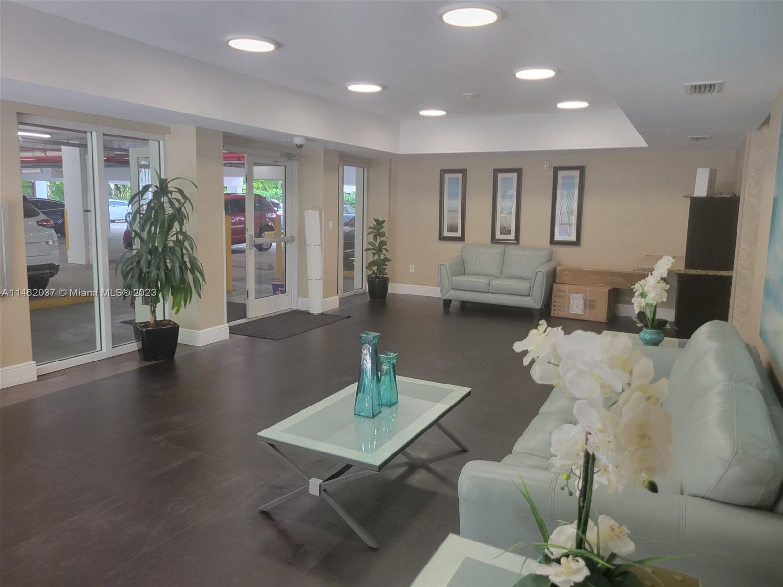 2650 SW 37th Ave Unit: 704