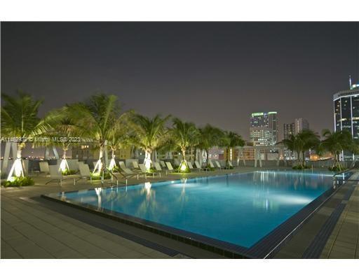 79 SW 12th St Unit: 2203-S