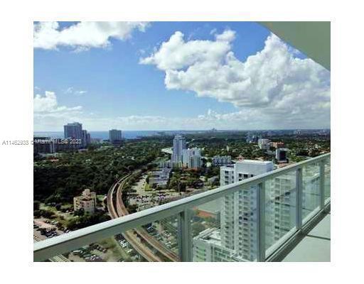 79 SW 12th St Unit: 2203-S