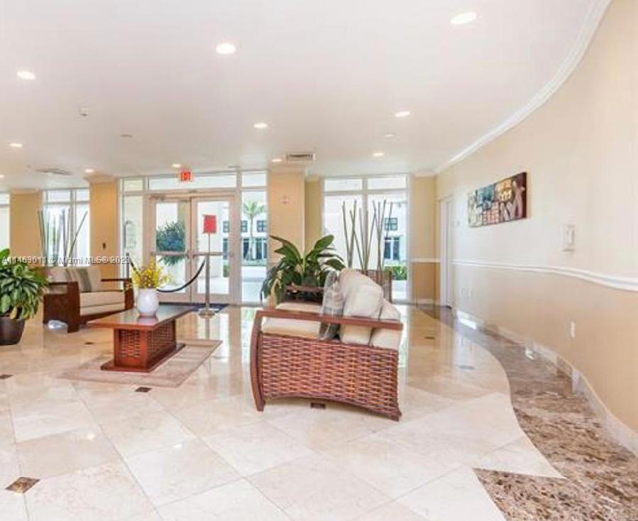 117 NW 42nd Ave # 1401