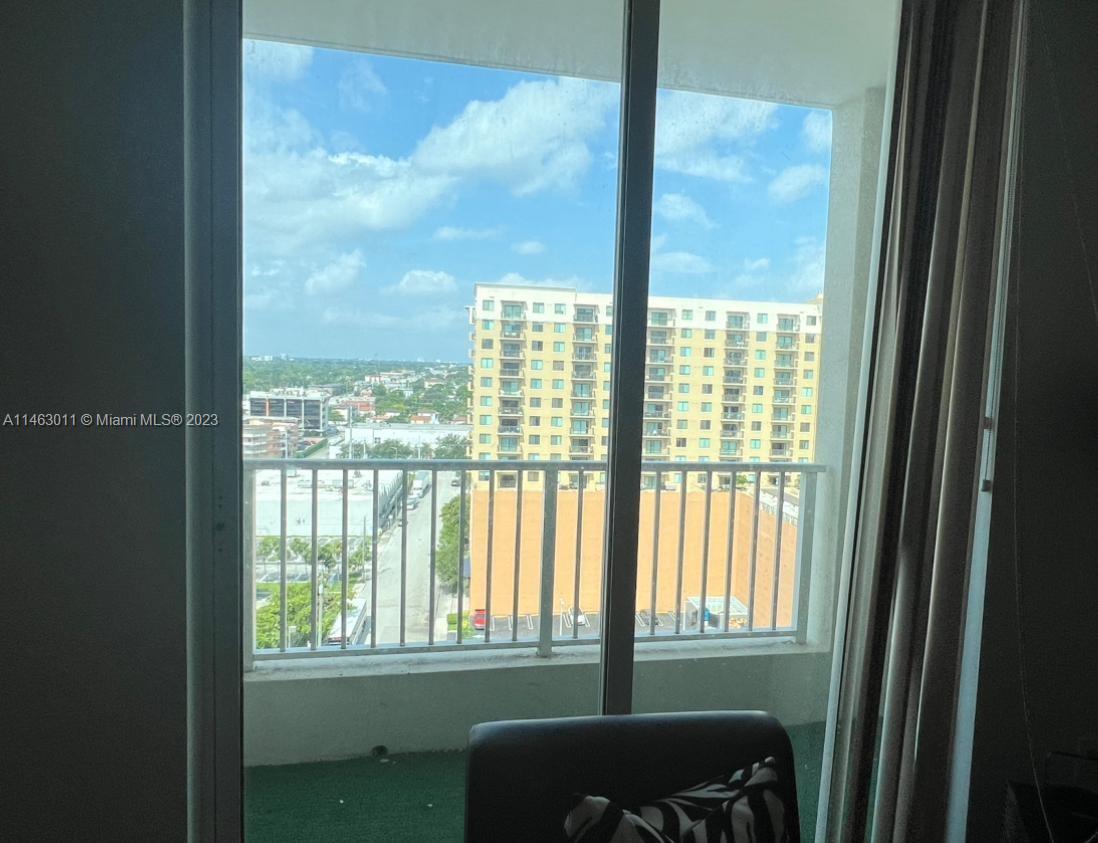 117 NW 42nd Ave # 1401