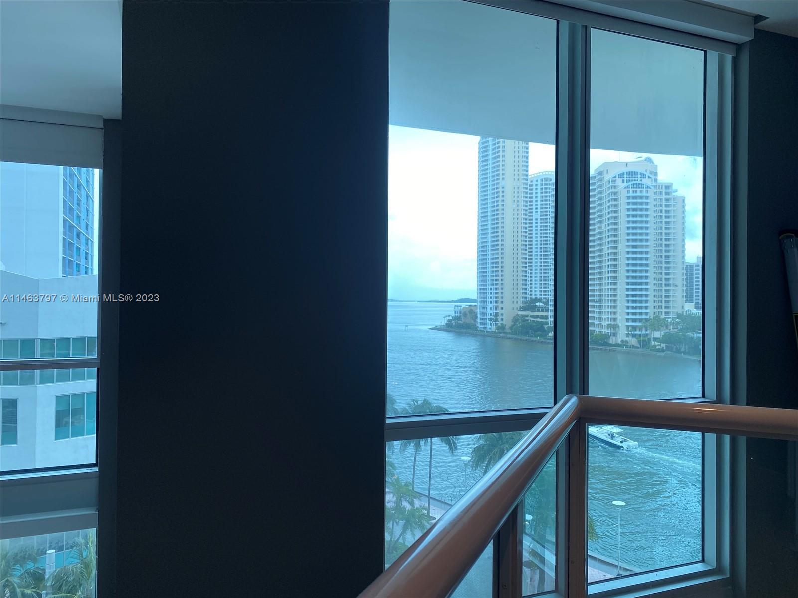 300 S Biscayne Blvd # 620 Unit: L-620