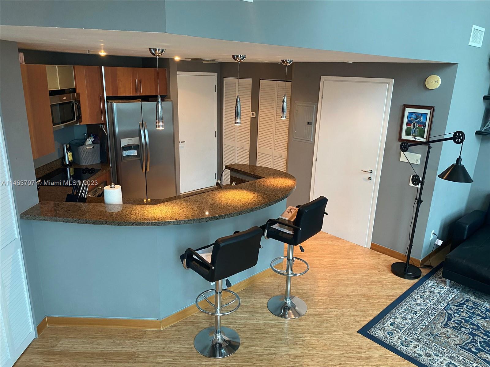 300 S Biscayne Blvd # 620 Unit: L-620