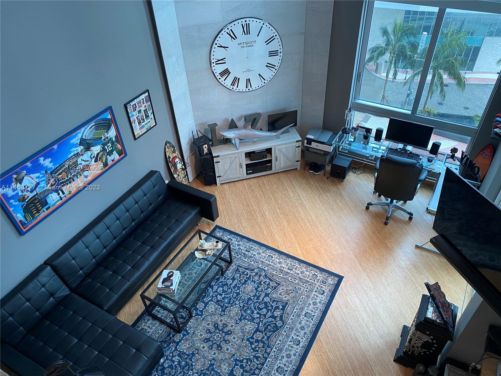 300 S Biscayne Blvd # 620 Unit: L-620