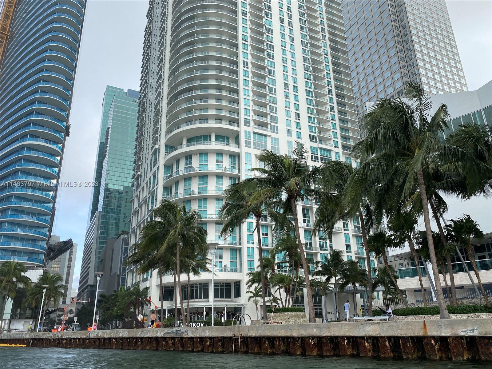 300 S Biscayne Blvd # 620 Unit: L-620