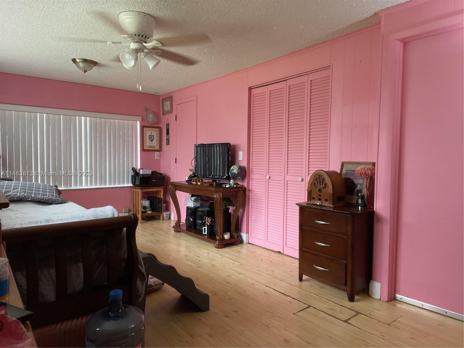 209 N 31st Ave