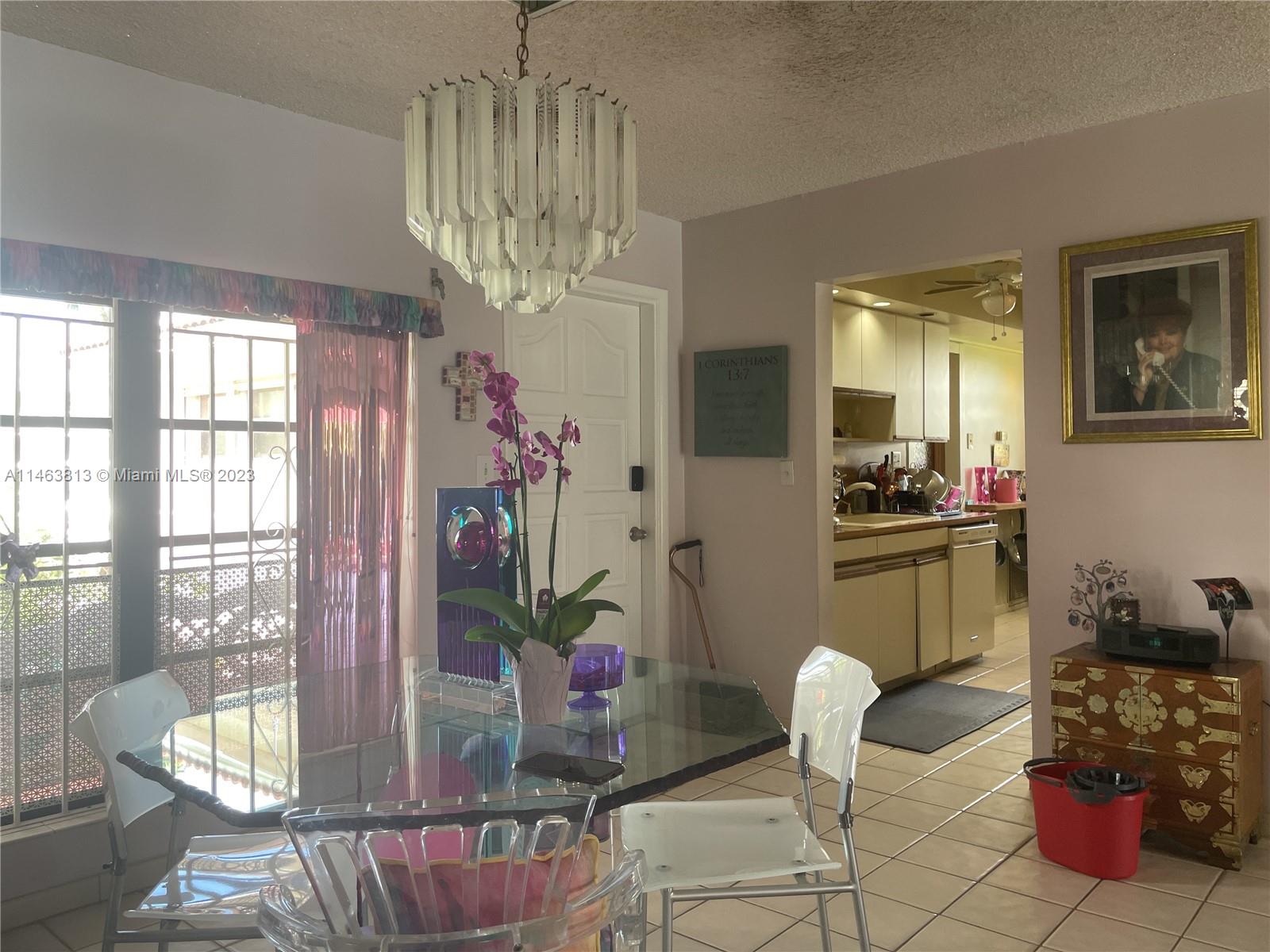 209 N 31st Ave