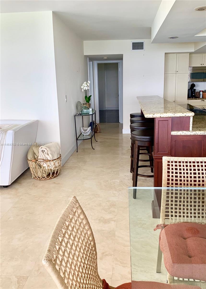 5440 N Ocean Dr Unit: PH107