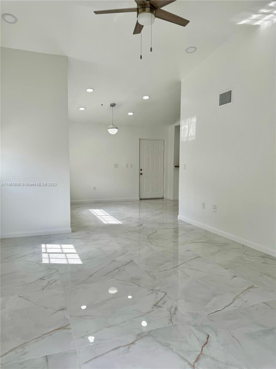 2113 Renaissance Blvd # 208
