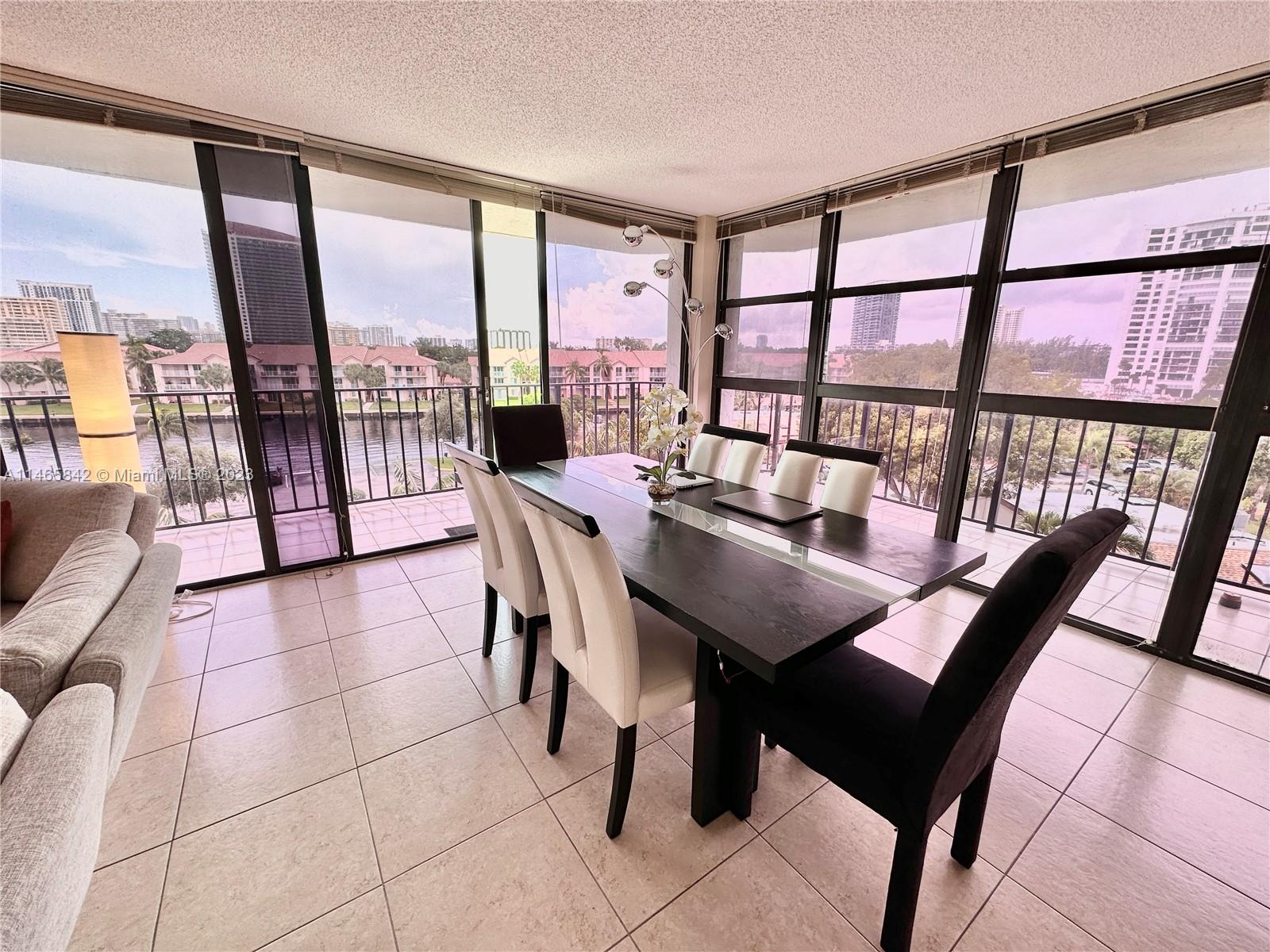200 Leslie Dr # 530