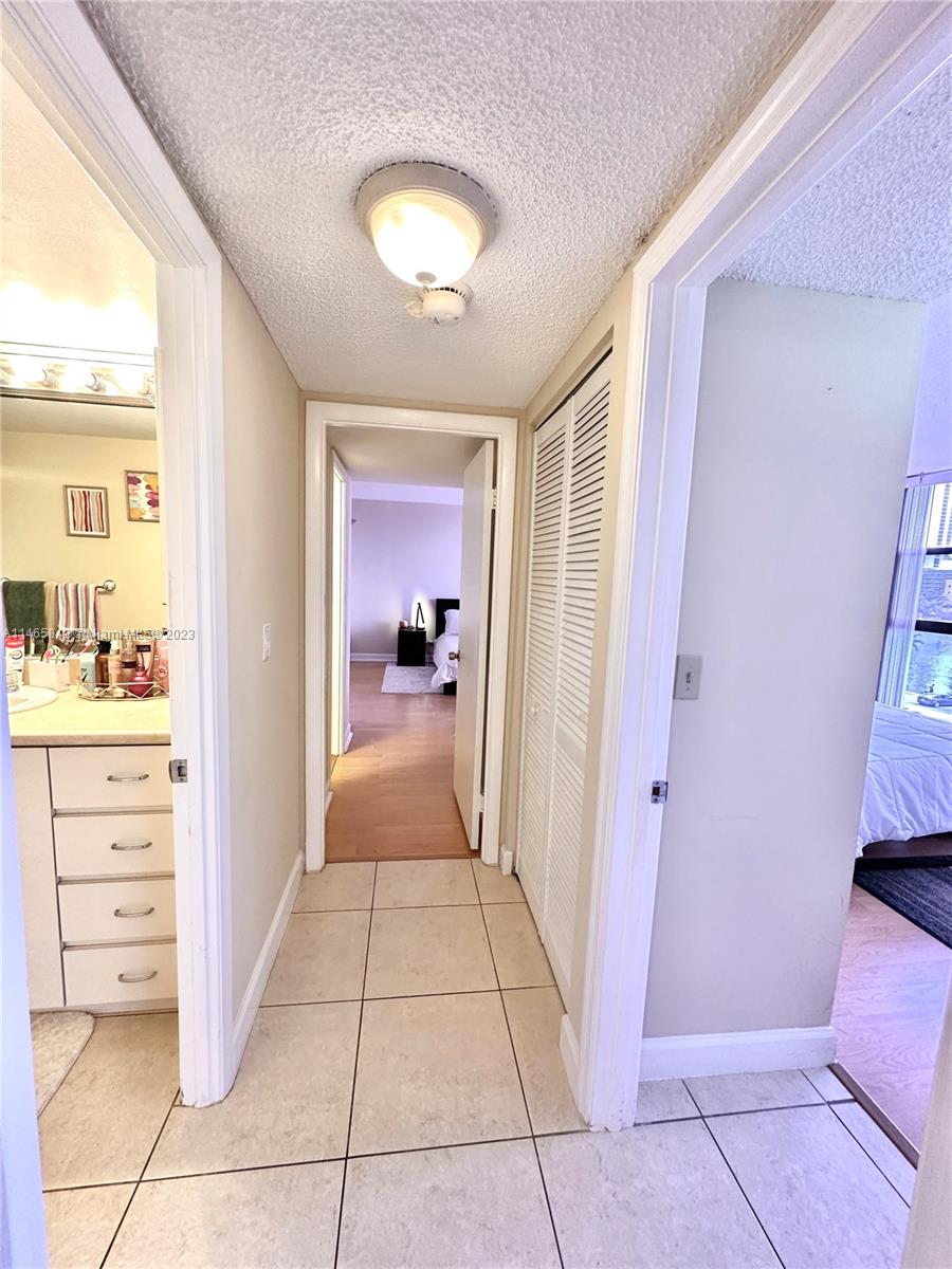 200 Leslie Dr # 530