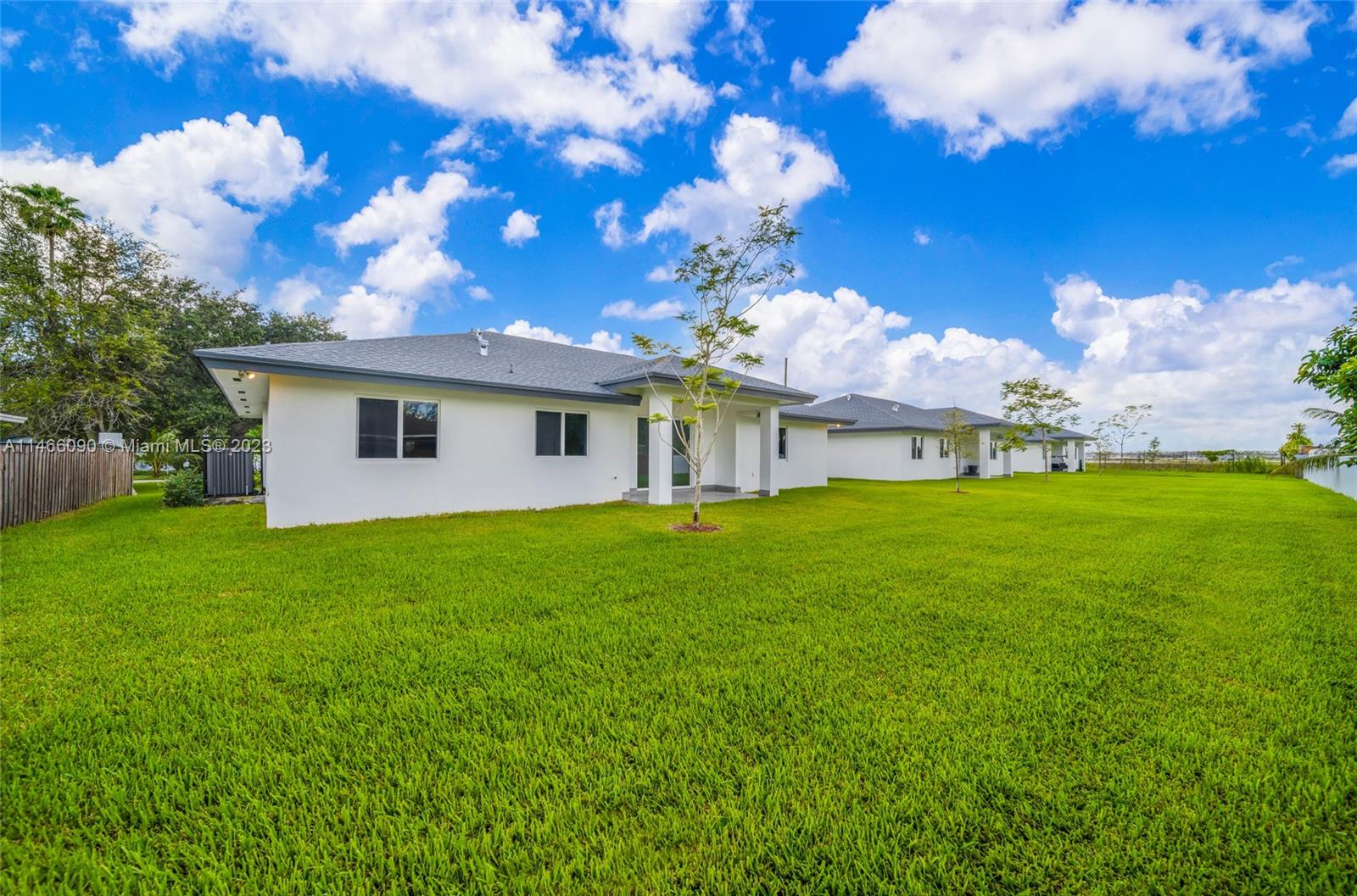 15640 NW 39th Ct Unit: 15640