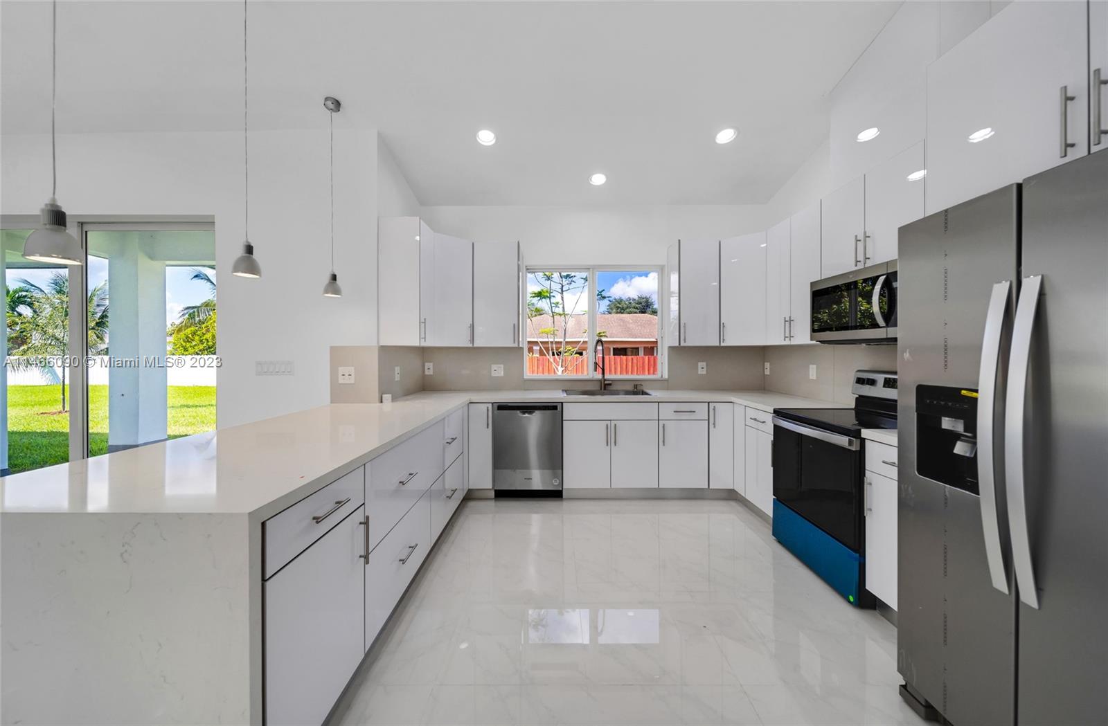15640 NW 39th Ct Unit: 15640
