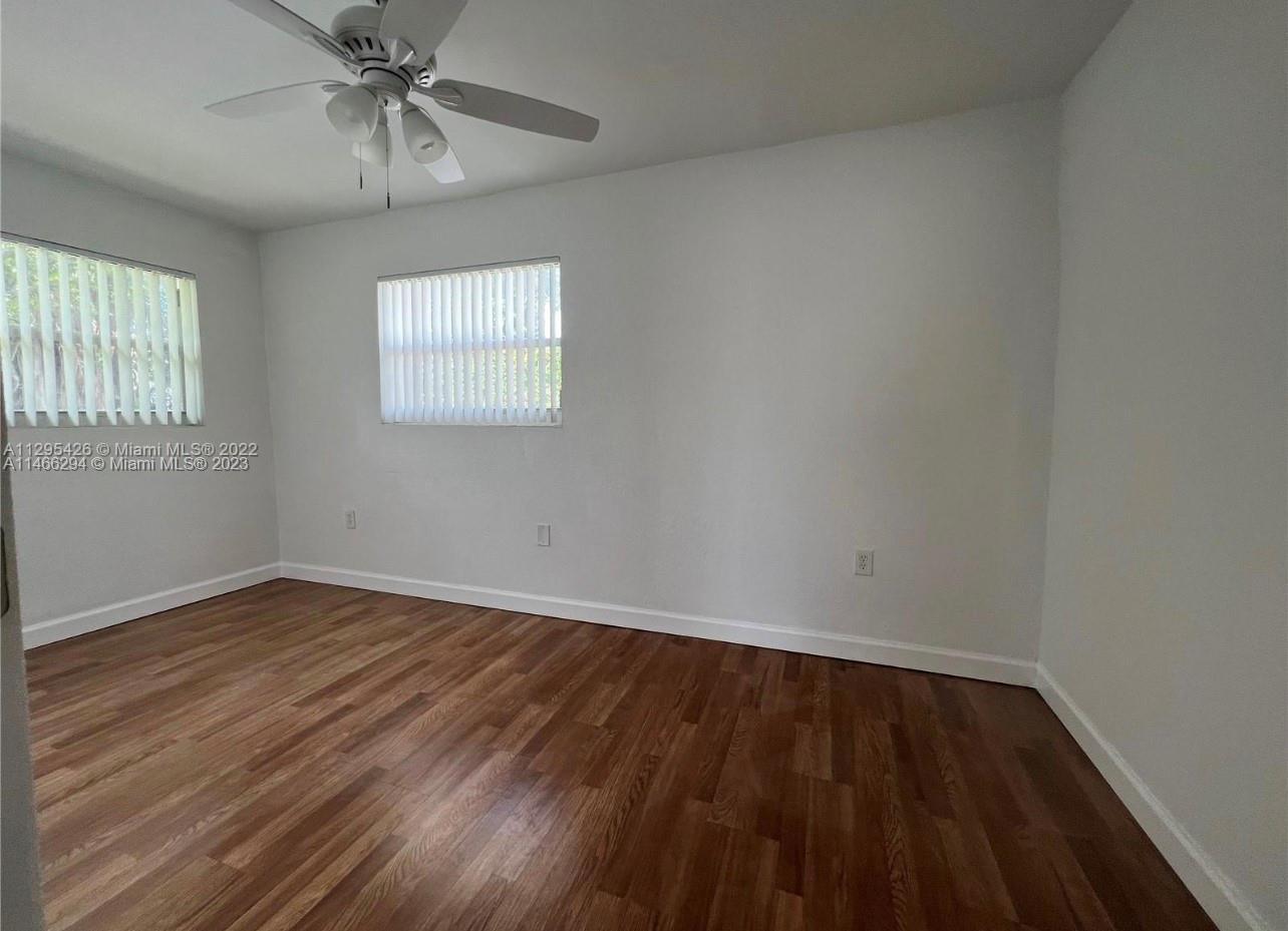 120 SW 51st Ave