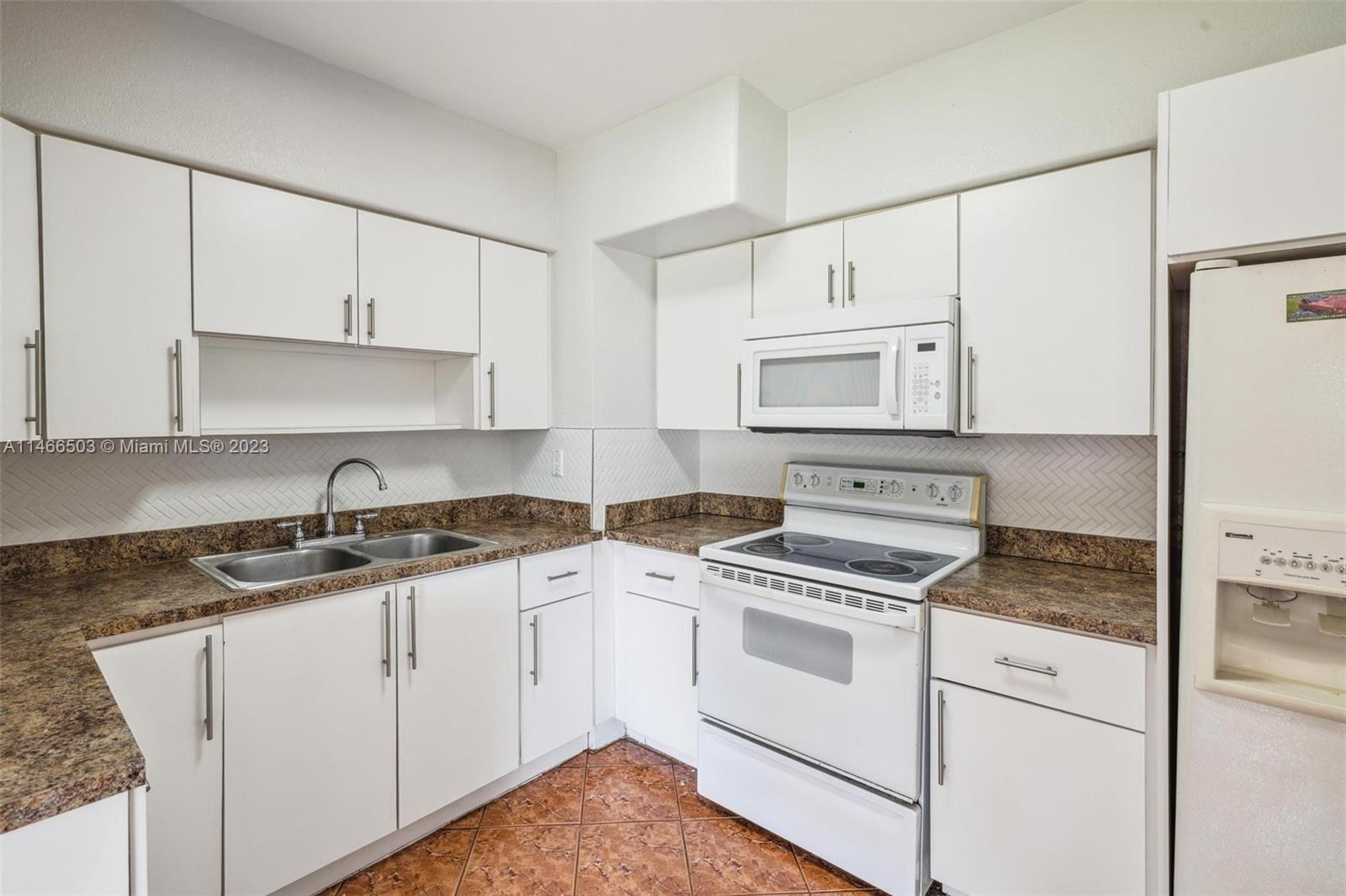 1700 NW 9th Ct