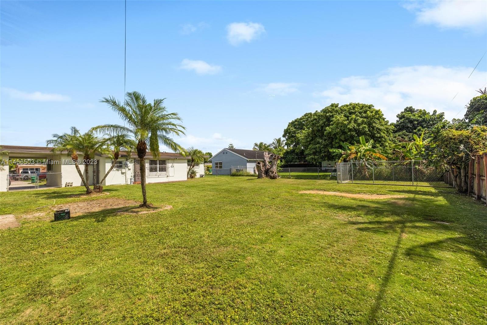 1700 NW 9th Ct