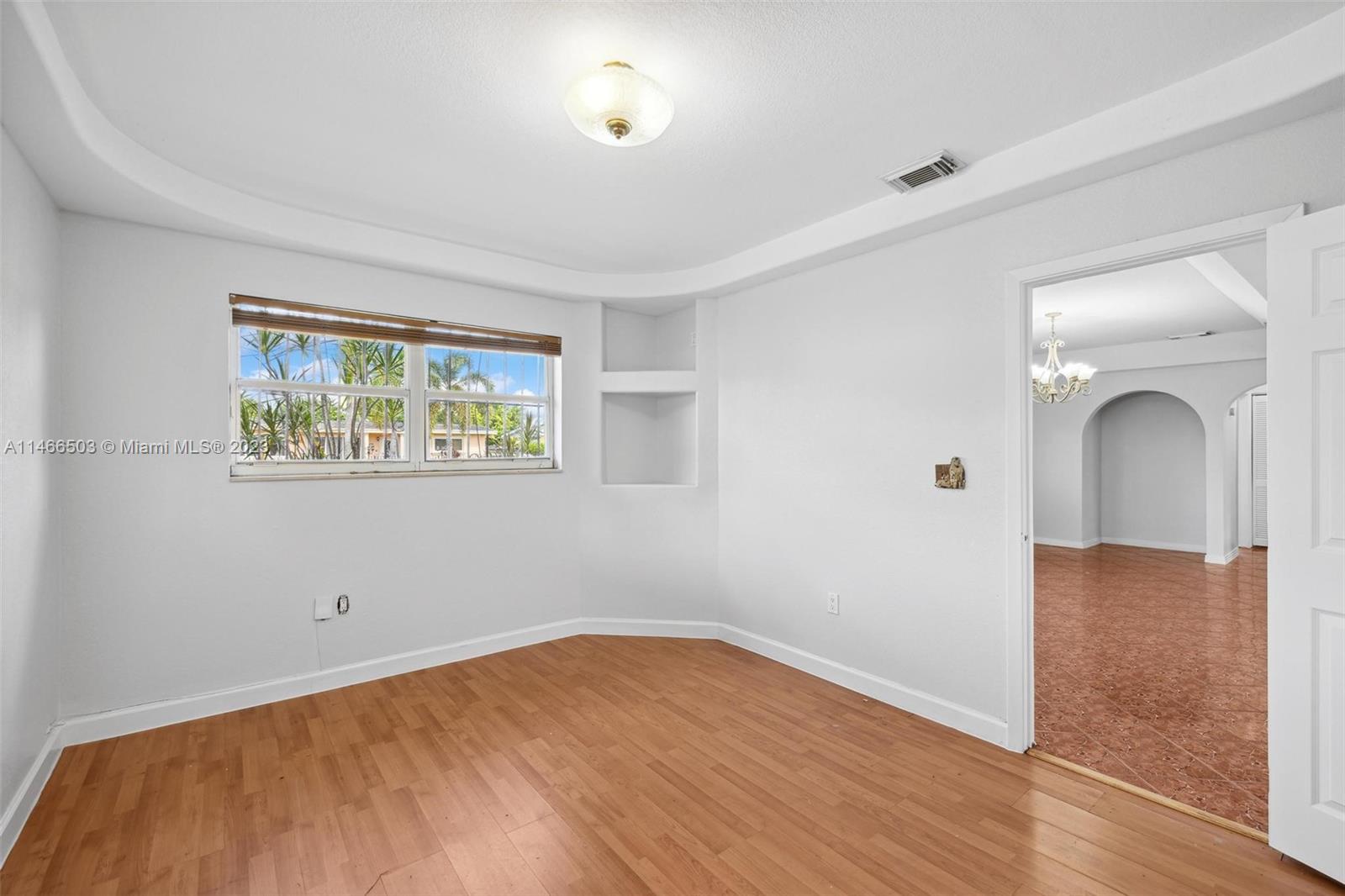 1700 NW 9th Ct