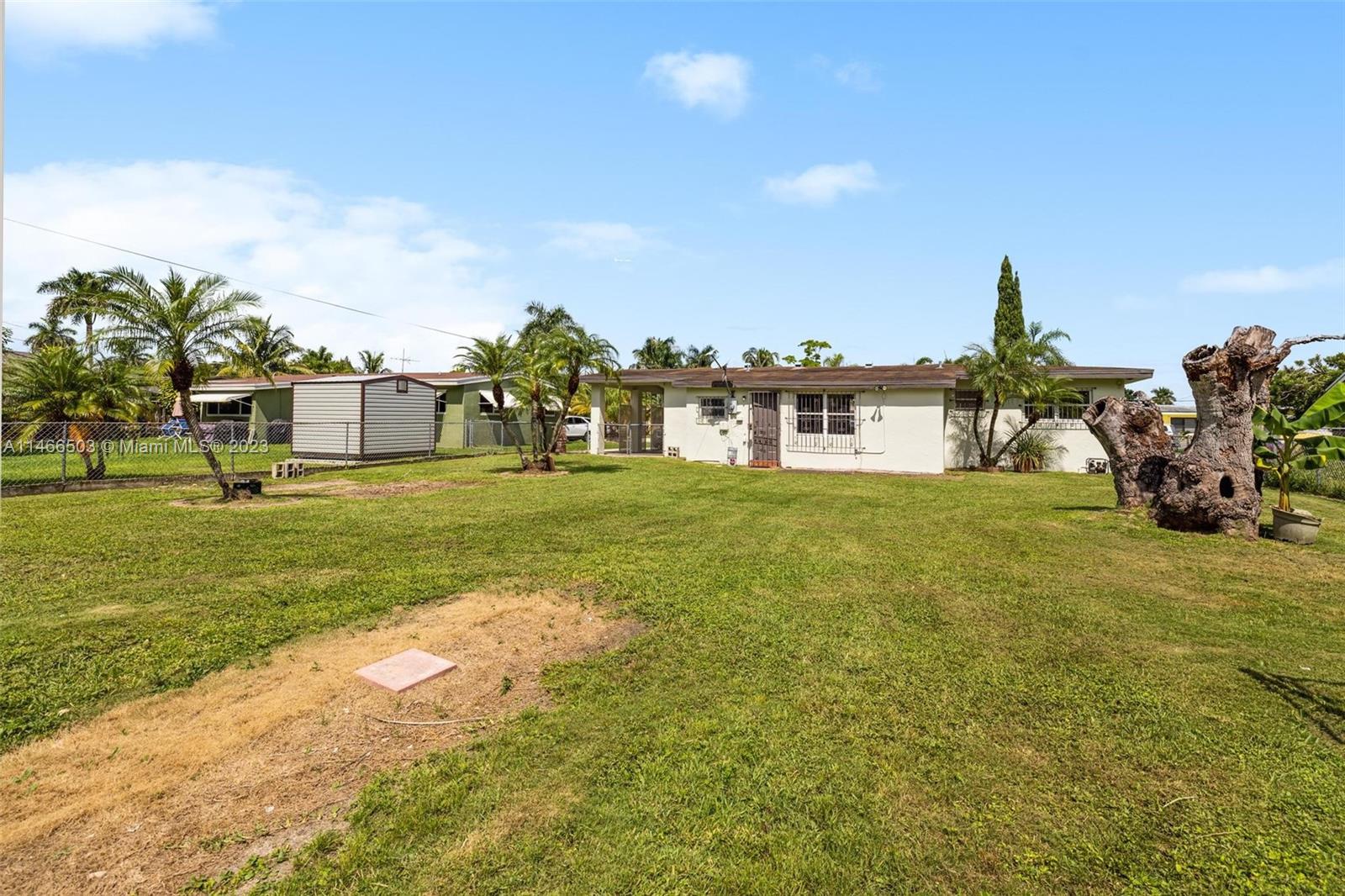 1700 NW 9th Ct