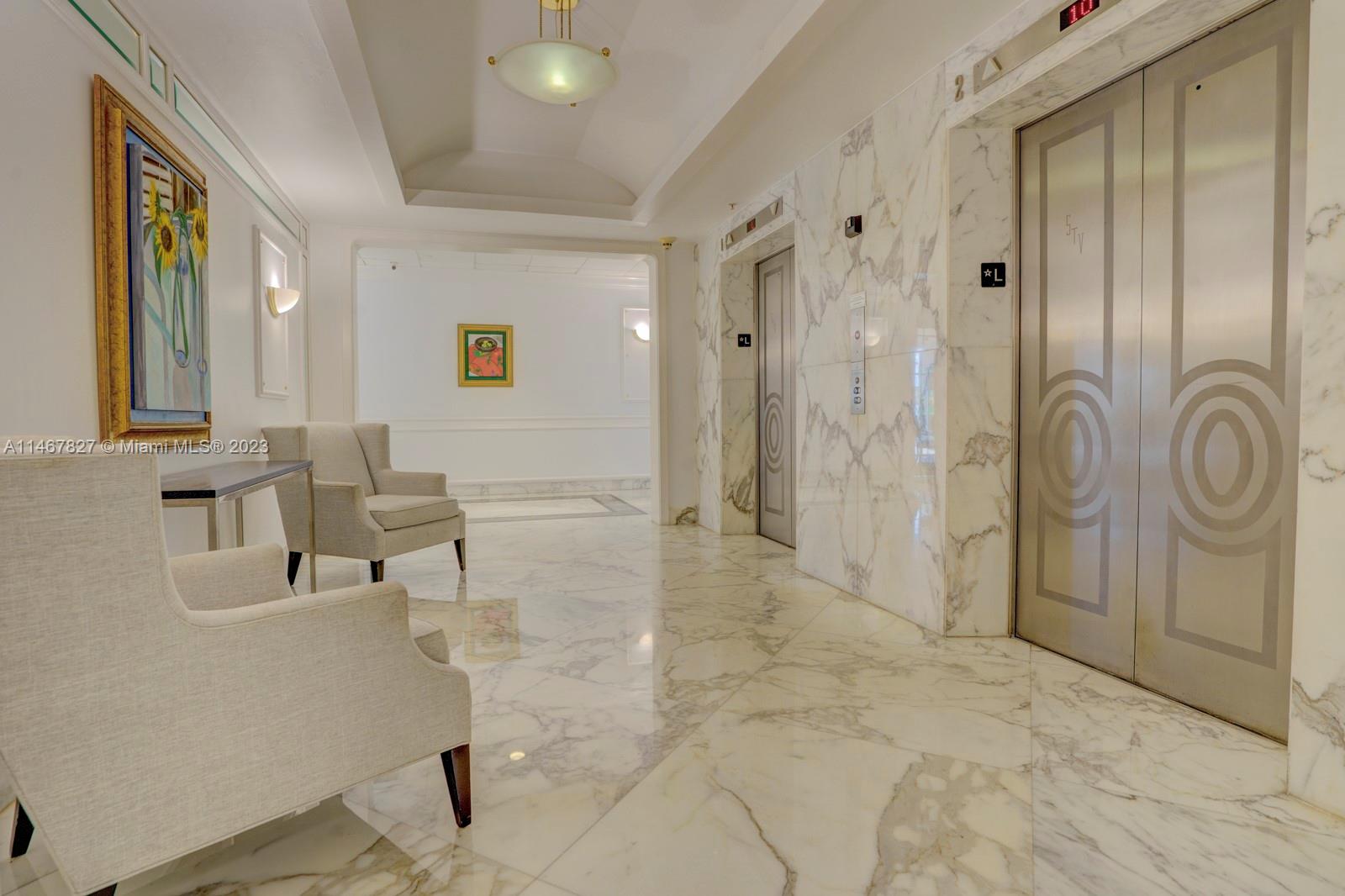 5700 Collins Ave # 16G