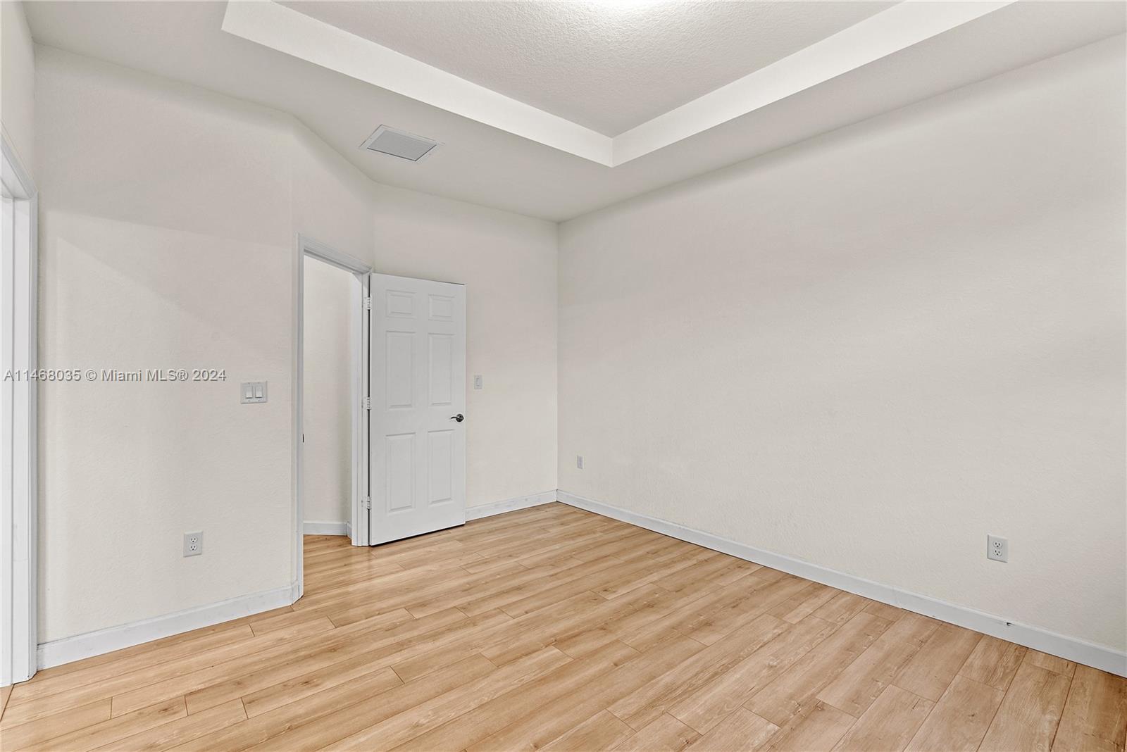 3345 SE 1st St # 3345