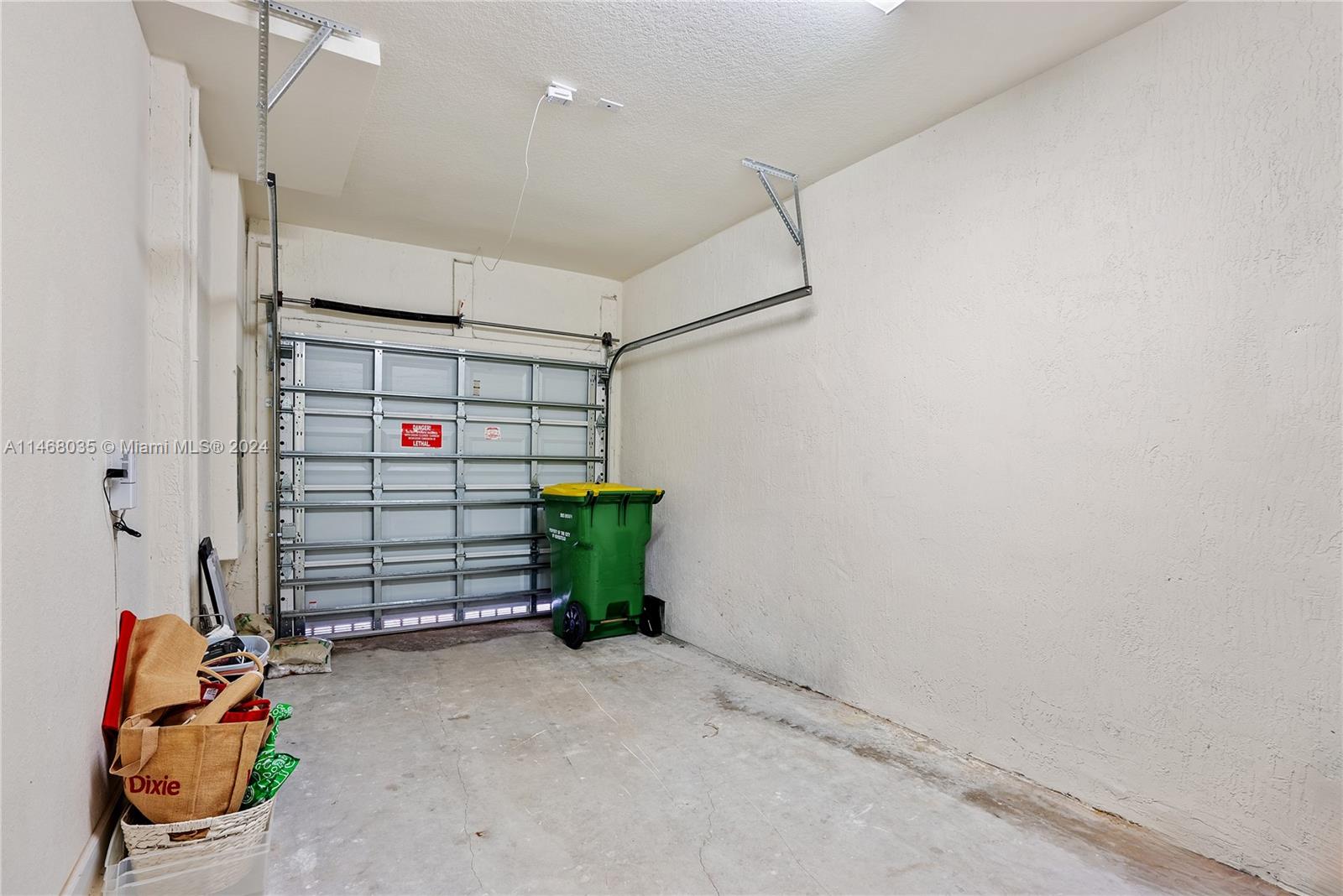 3345 SE 1st St # 3345