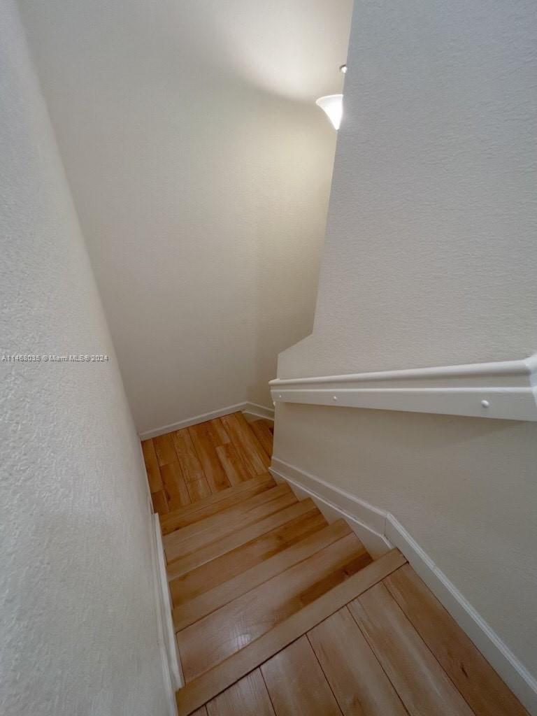 3345 SE 1st St # 3345