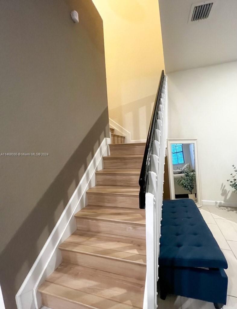 3345 SE 1st St # 3345