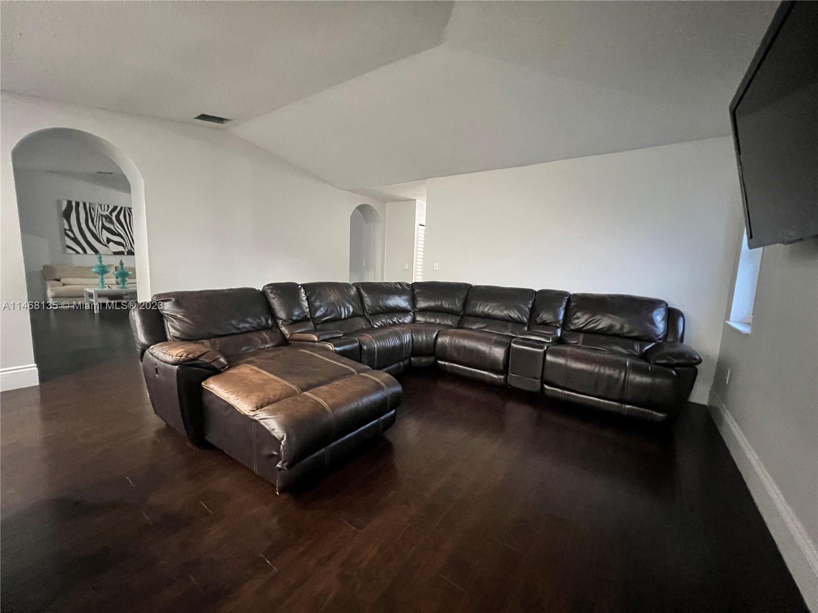 12855 SW 211th Ter