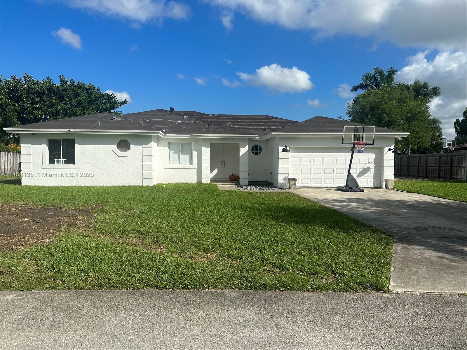 12855 SW 211th Ter