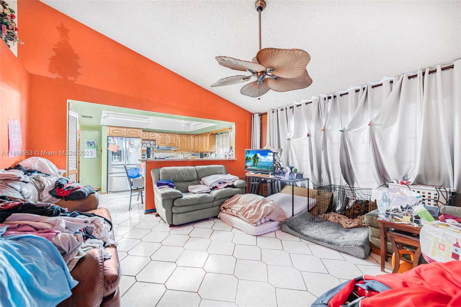 20871 Sugarloaf Ln