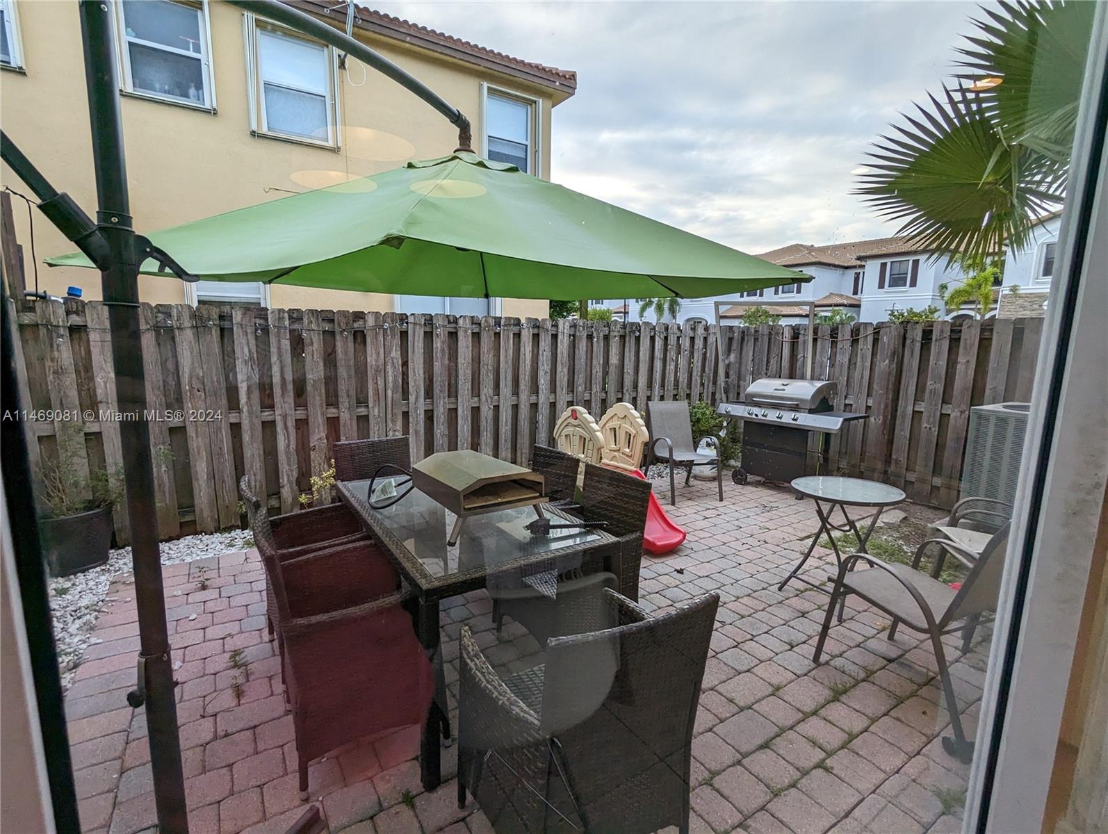 8794 NW 112th Pl # 8794