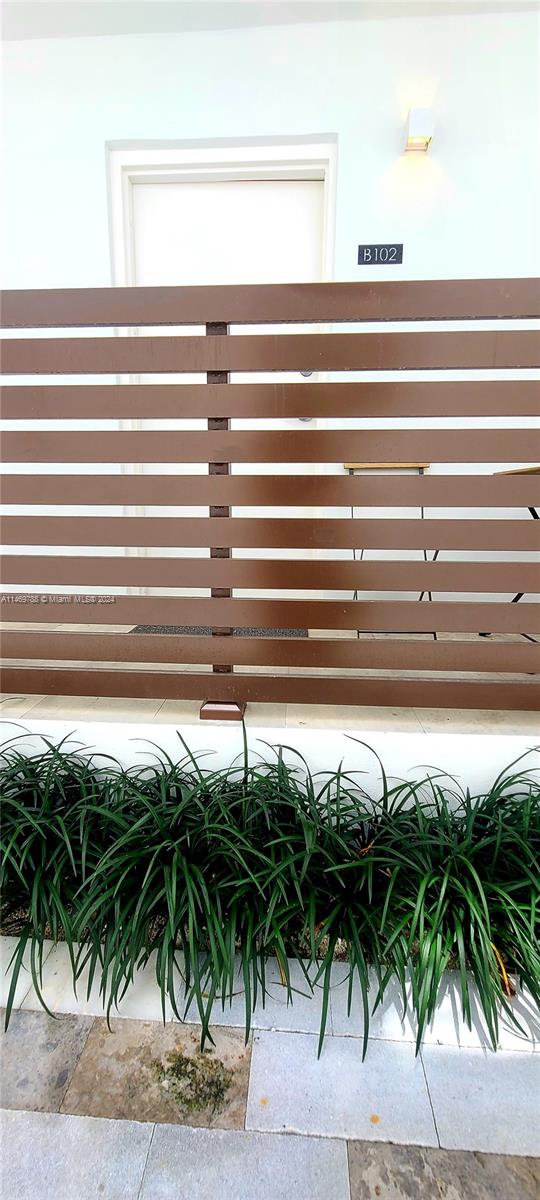 1610 Euclid Ave # B102