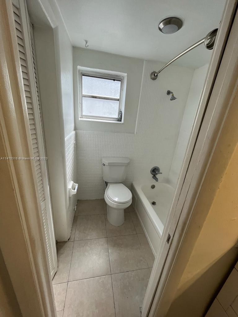 114 Mendoza Ave # 41