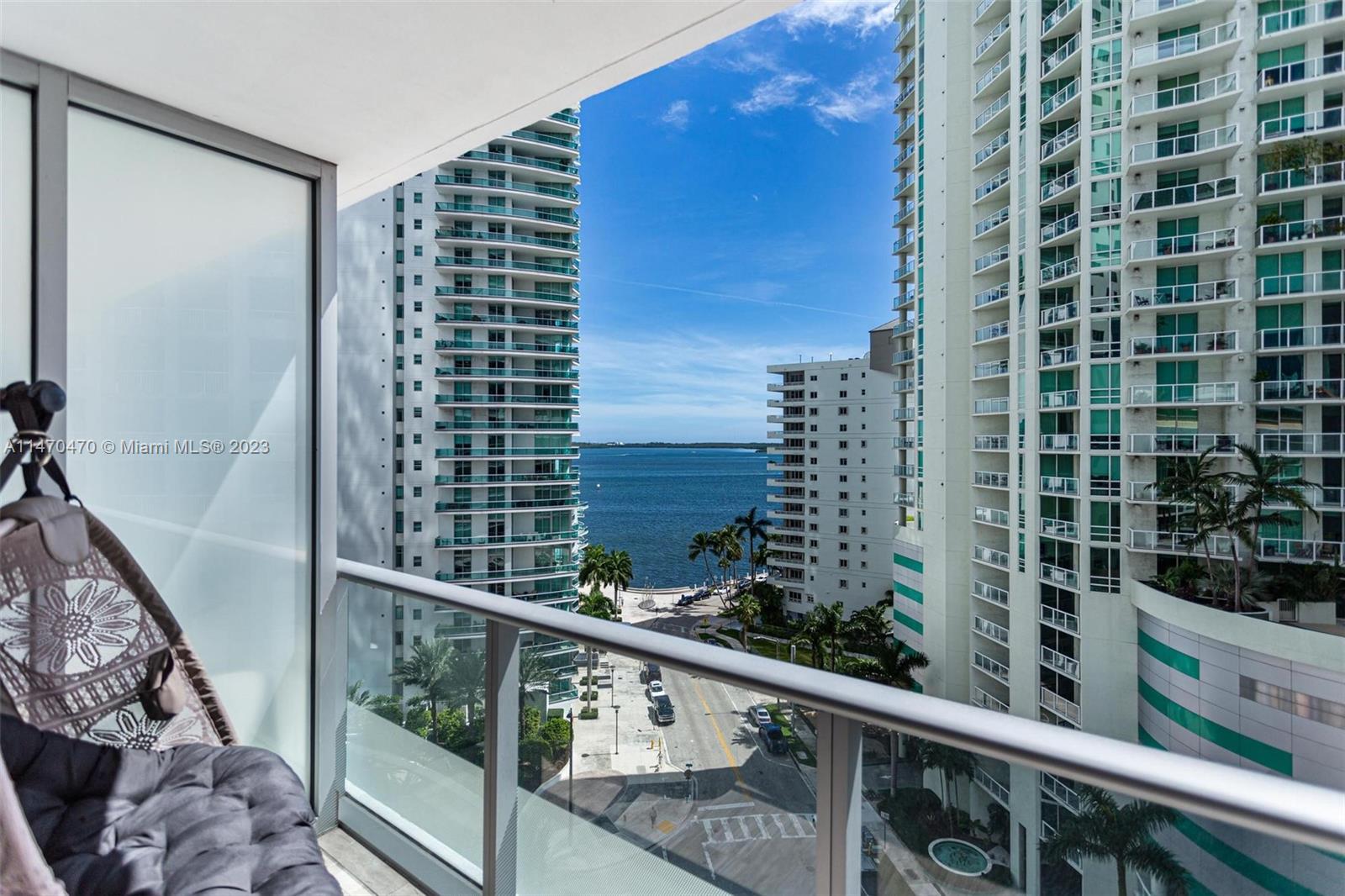 1300 Brickell Bay Dr # 1102