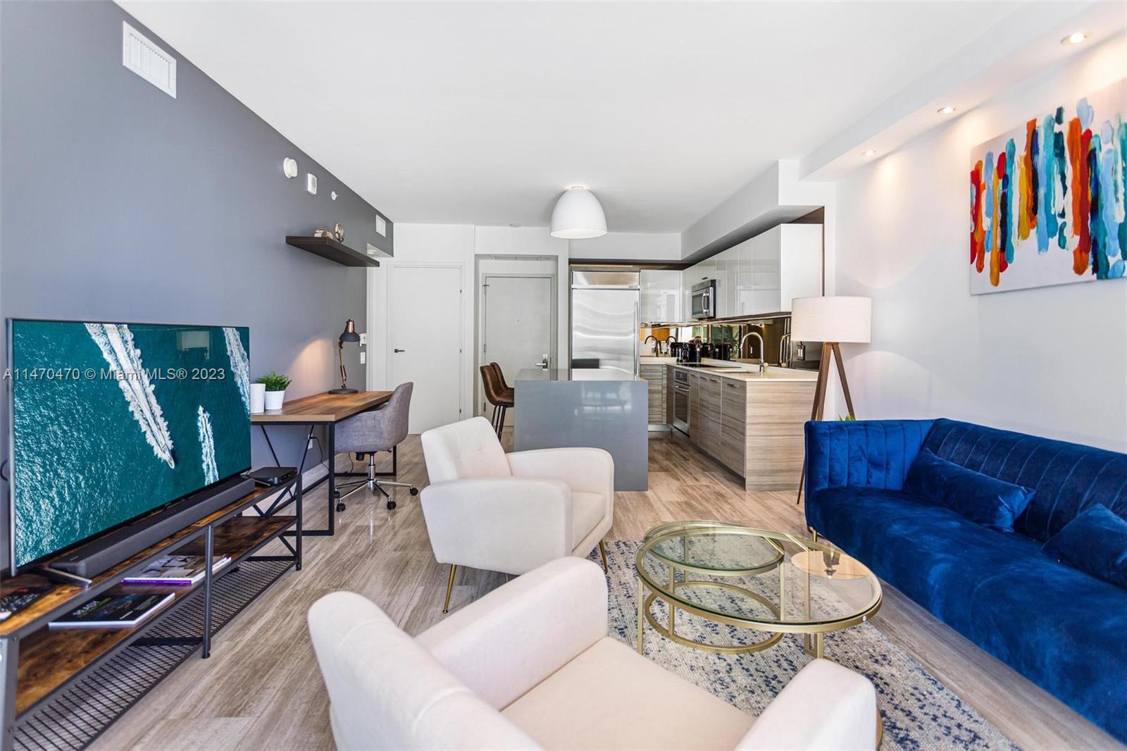 1300 Brickell Bay Dr # 1102