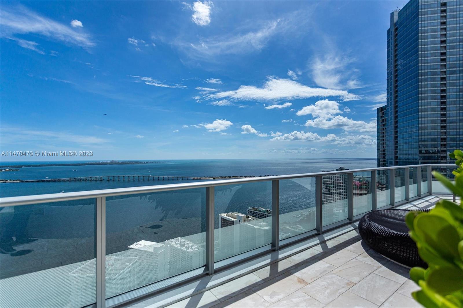 1300 Brickell Bay Dr # 1102
