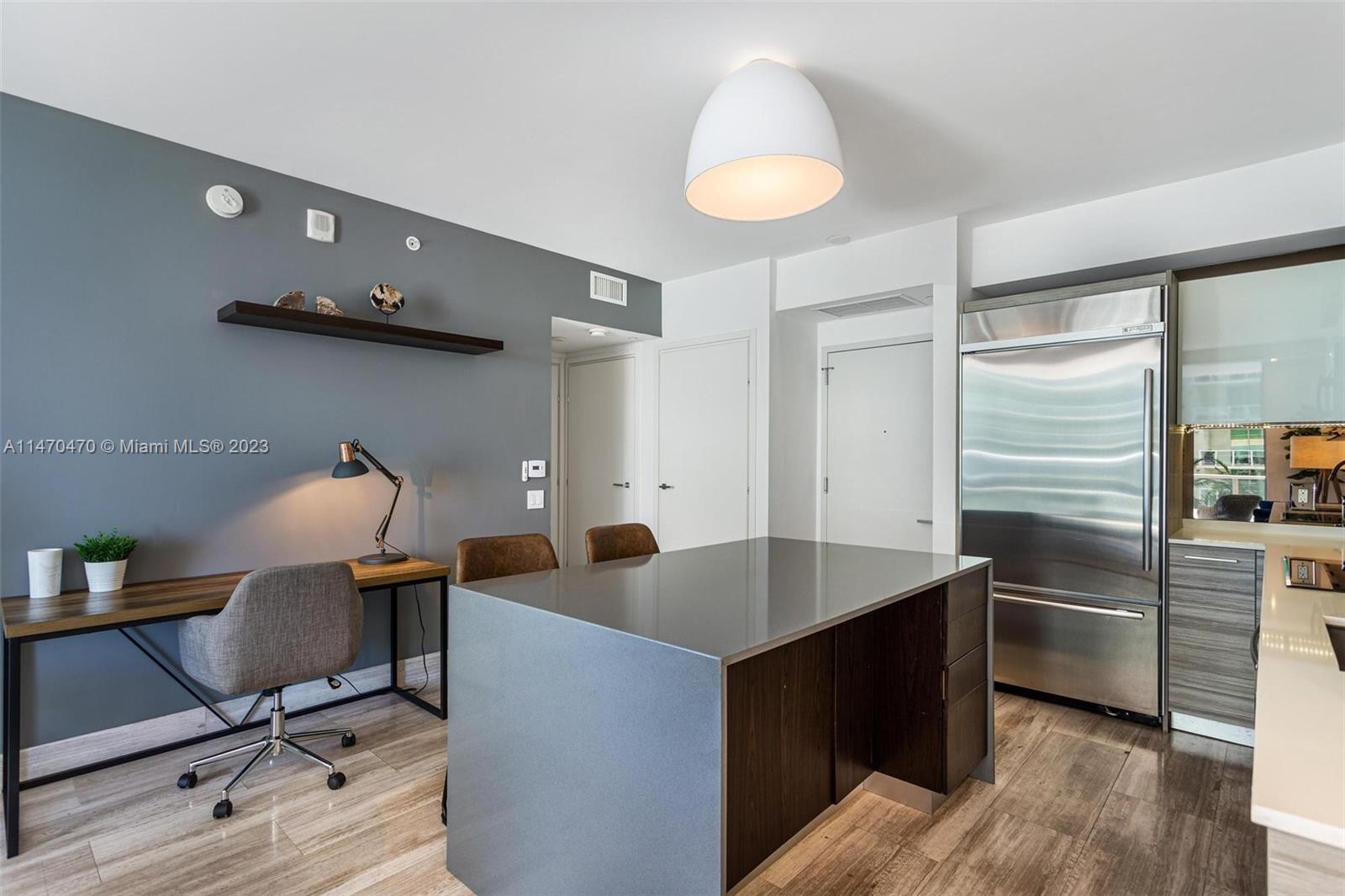 1300 Brickell Bay Dr # 1102