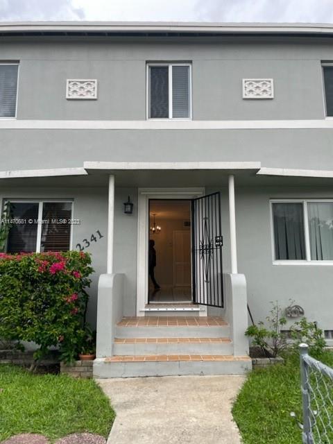 2341 NW 14th St Unit: front