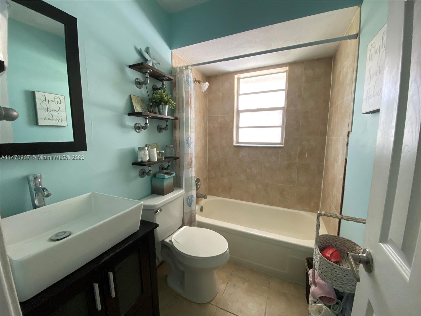 1362 Pelican Ct # 1362